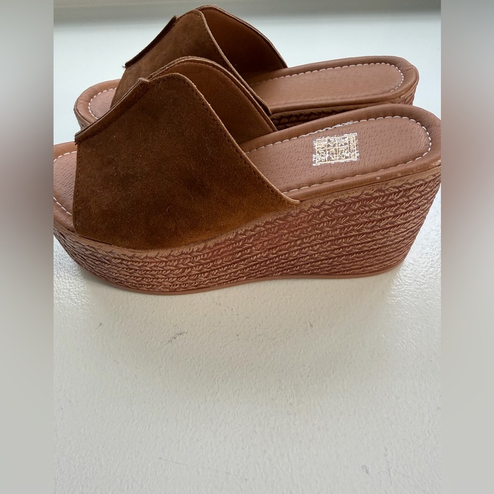 Source Unknown Brown Suede Mules - image 3